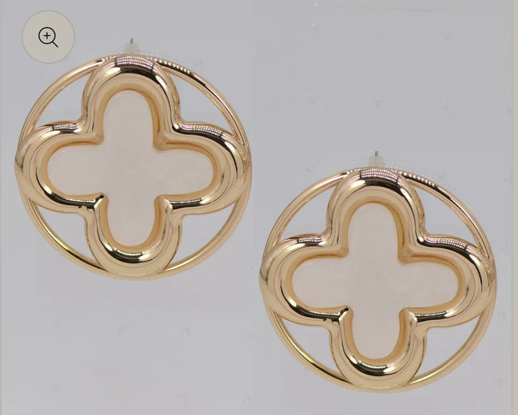 Large Clover Oversize Studs