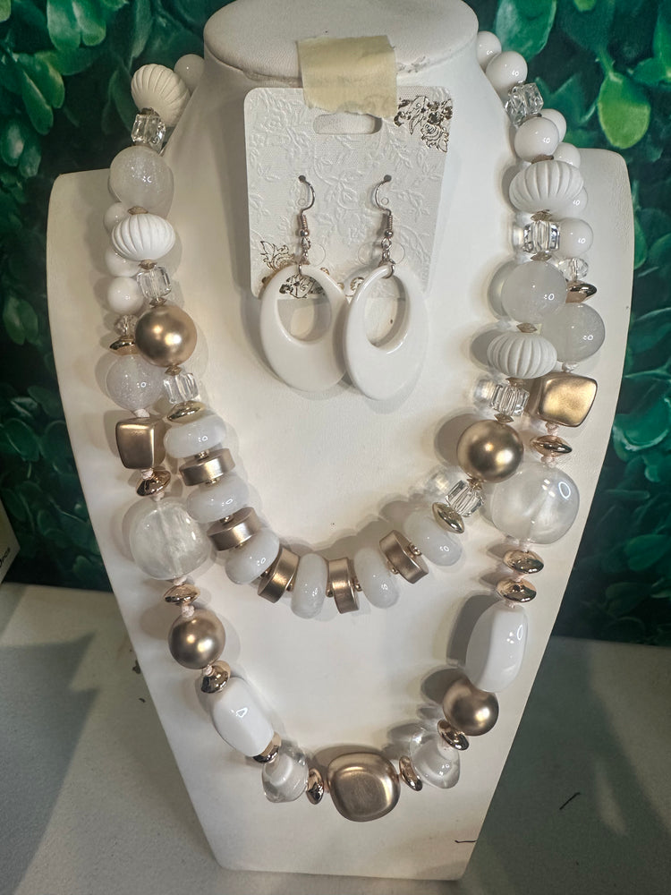 White & Gold Beaded 3 Piece Necklace Set