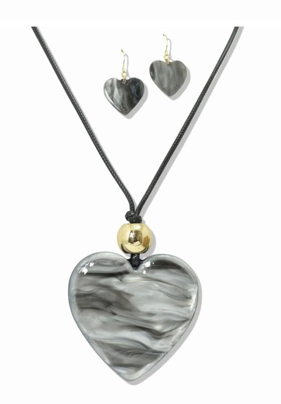 Marble Heart Long Necklace Set