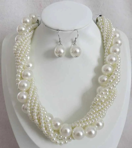 Cream Twisted Pearl Necklace Set