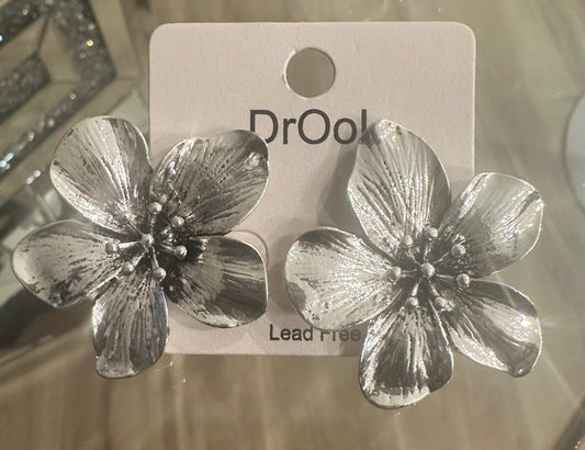 Silver Flower Earrings