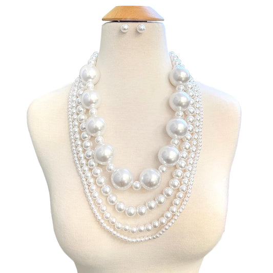 Chunky Pearl Layer Necklace