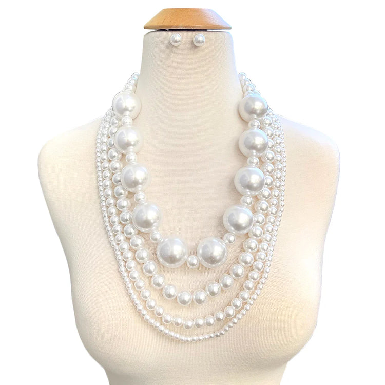 Chunky Pearl Layer Necklace