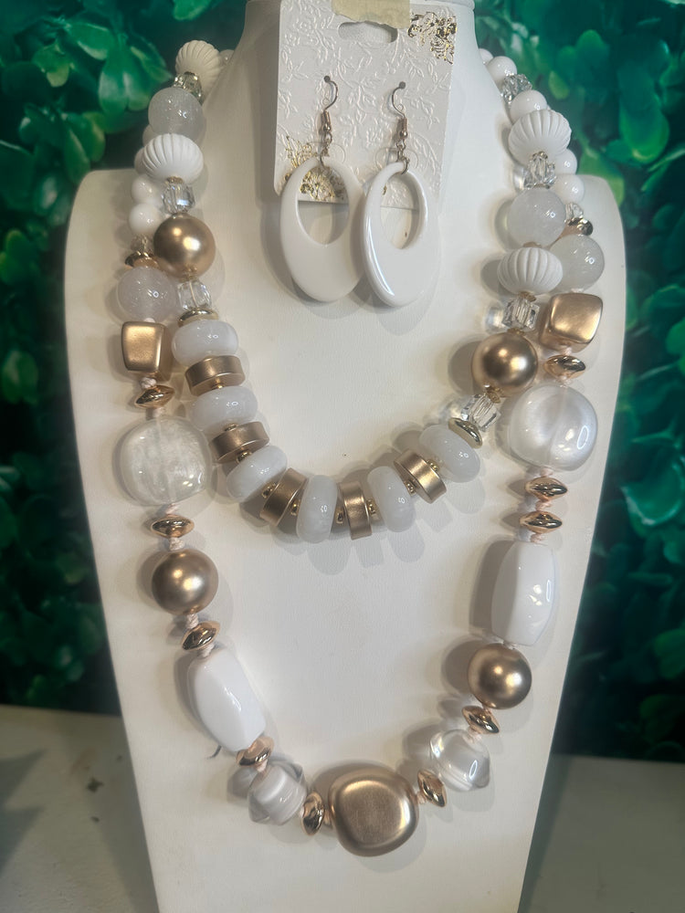 White & Gold Beaded 3 Piece Necklace Set