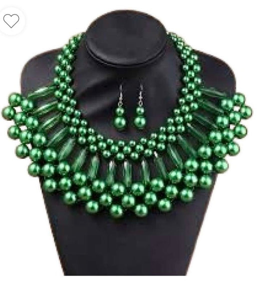 Green Pearl Statement Necklace