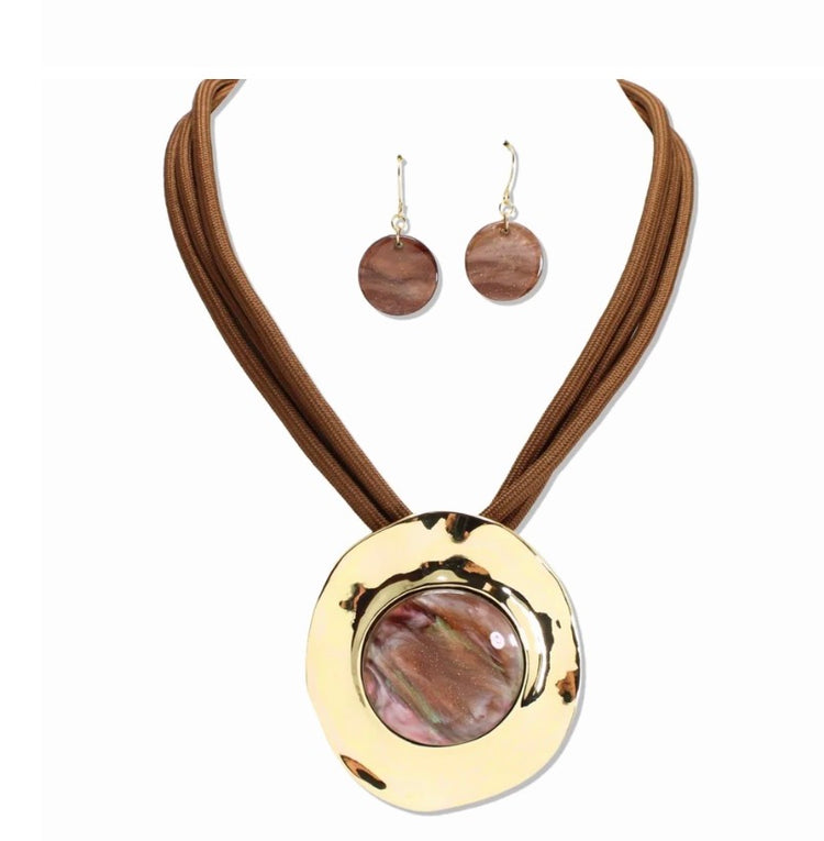 Round Disk Marble Pendent Necklace