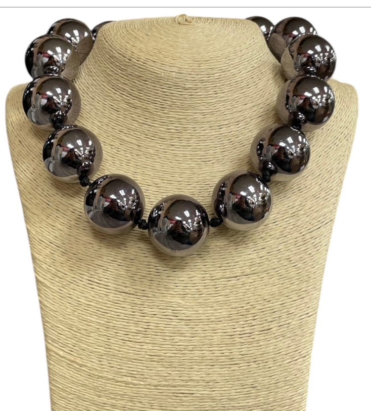 Gunmetal Gray Chunky Bubbles