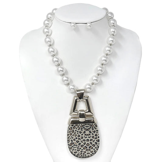 Pearl Silver Gray Animal Print Medallion Necklace