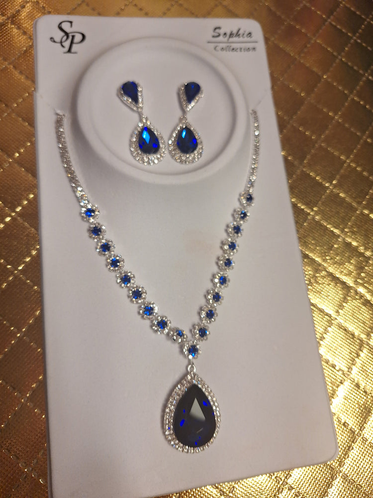 Teardrop Necklace