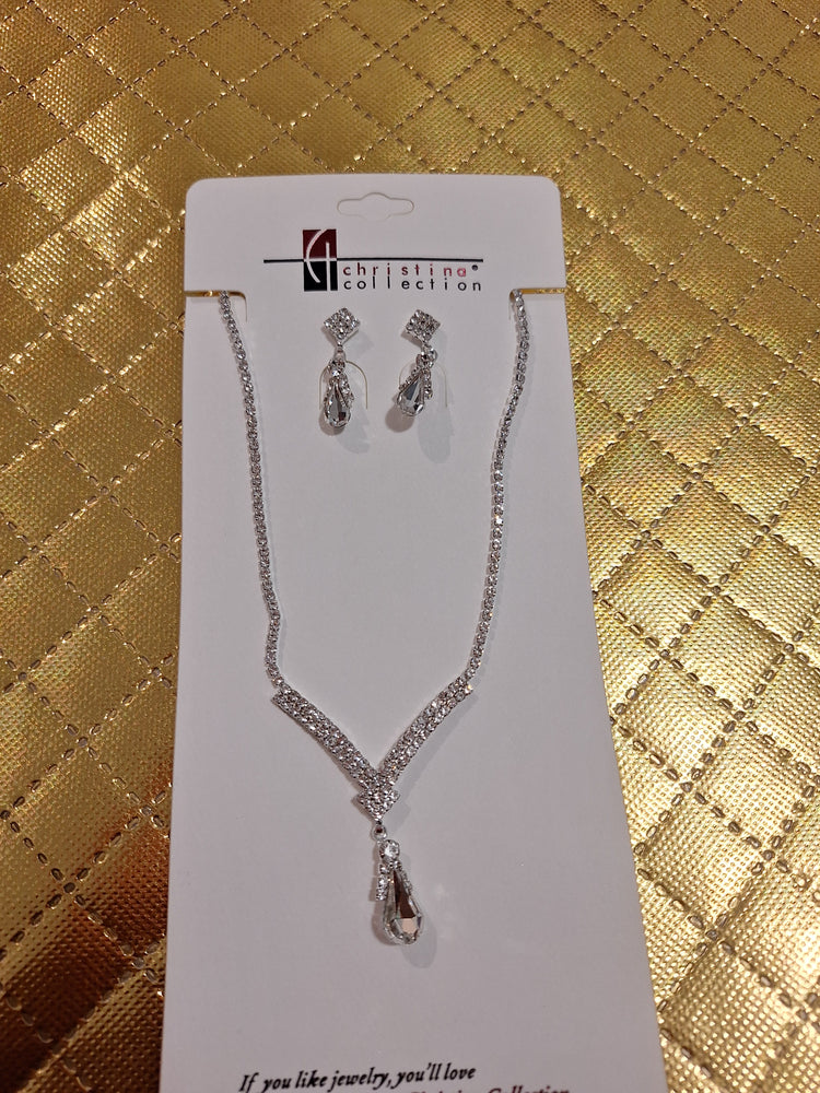 Silver Necklace Set