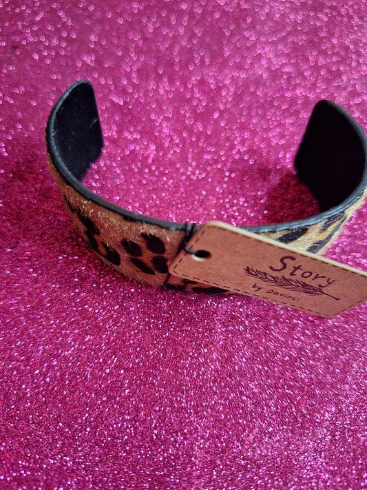 Leopard Print Snap Bracelet